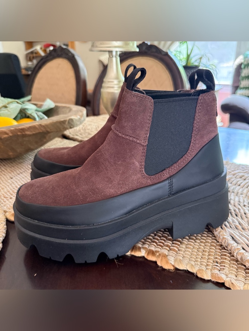 UGG Women’s Brisbane Chelsea Waterproof Boots burnt cedar brown